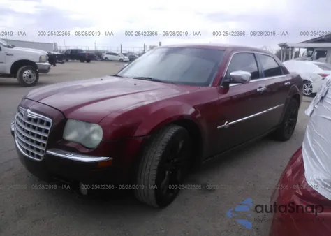 2006 Chrysler 300C z USA, uszkodzony, nr VIN 2C3KA63H56H426706